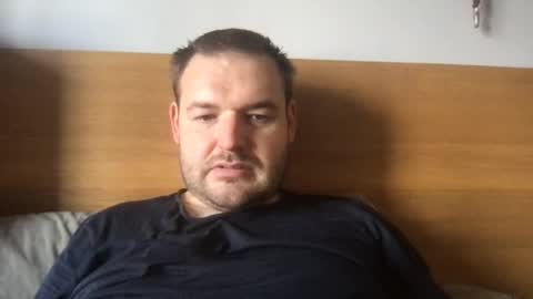 Snapshot of mr834565 chatting on 09-21-25, 10:28 mr834565 online show from 09-21-25, 10:28