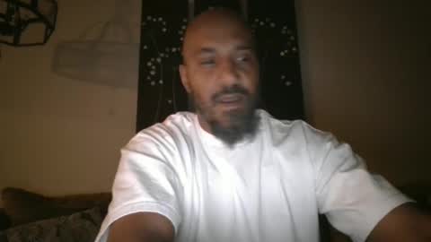 Snapshot of mr___good chatting on 01-06-25, 04:36 Mr. Good and Ms. Plenty online show from 01-06-25, 04:36