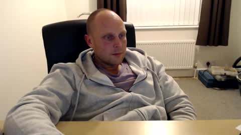 Snapshot of mr_baldy chatting on 10-04-25, 12:08 Mr Baldy Likes to Chat online show from 10-04-25, 12:08