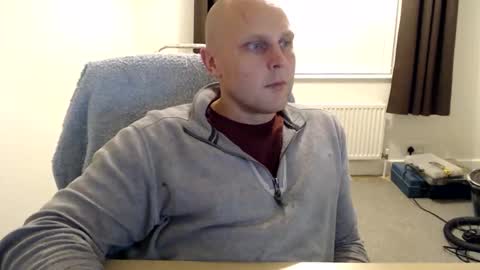 Snapshot of mr_baldy chatting on 10-10-25, 11:37 Mr Baldy Likes to Chat online show from 10-10-25, 11:37