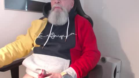 Snapshot of mr_boombastic2021 chatting on 03-13-26, 10:44 mr_boombastic2021 online show from 03-13-26, 10:44