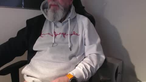Snapshot of mr_boombastic2021 chatting on 04-10-26, 09:03 mr_boombastic2021 online show from 04-10-26, 09:03