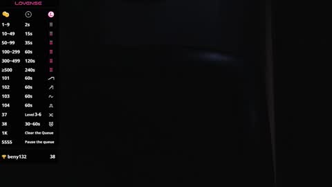 Snapshot of mr_chr1s chatting on 09-09-25, 09:47 chris online show from 09-09-25, 09:47