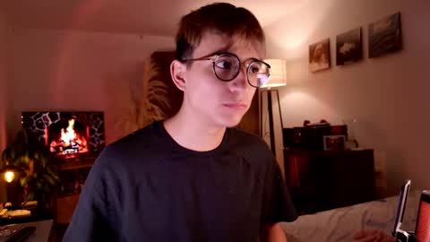 Mr Evans online show from 10-30-25, 04:41