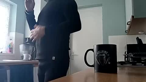 mr_i_ online show from 01-20-25, 11:24