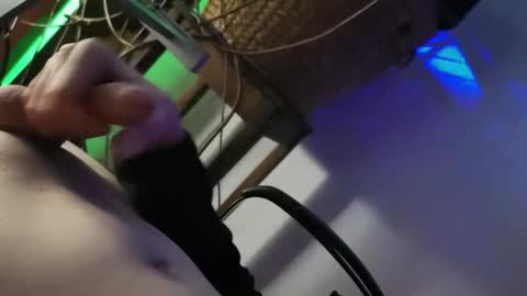 Snapshot of mr_longnight chatting on 10-26-25, 05:13 mr_longnight online show from 10-26-25, 05:13