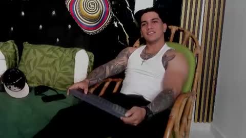 Snapshot of mr_maximo chatting on 07-17-26, 02:29 mr_maximo online show from 07-17-26, 02:29