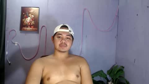 mr_olivercummerx online show from 05-24-26, 04:28