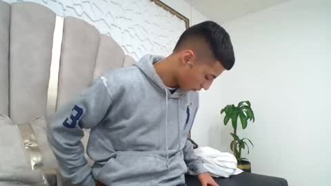 Mr Porn  online show from 06-06-26, 12:54