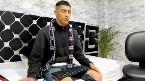 Mr Porn  online show from 06-20-26, 01:41