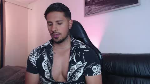 AARON online show from 04-29-26, 06:25