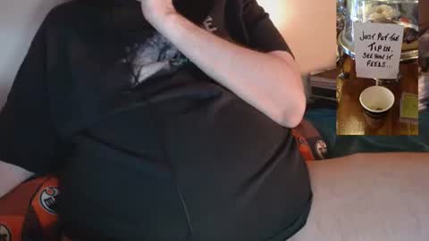 Snapshot of mr_south chatting on 12-04-24, 06:44 Mr South X online show from 12-04-24, 06:44