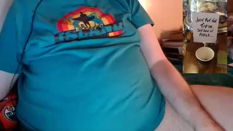 Snapshot of mr_south chatting on 12-15-24, 07:35 Mr South X online show from 12-15-24, 07:35