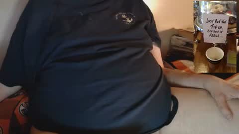 Snapshot of mr_south chatting on 03-01-25, 08:13 Mr South X online show from 03-01-25, 08:13