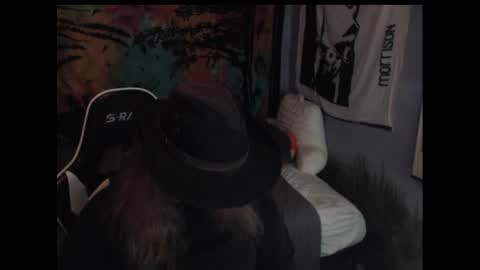 Snapshot of mr_strawberry chatting on 10-07-25, 04:53 mr_strawberry online show from 10-07-25, 04:53