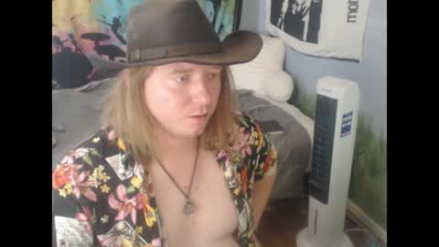 mr_strawberry online show from 04-08-26, 06:52