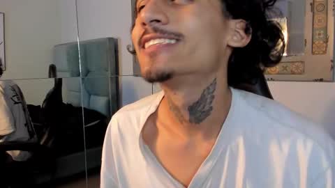 MR online show from 11-05-25, 02:44