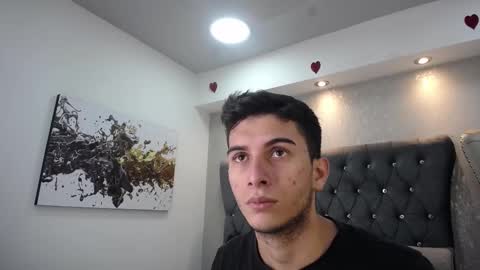 Snapshot of mr_williseo chatting on 03-08-25, 07:20 williseo online show from 03-08-25, 07:20