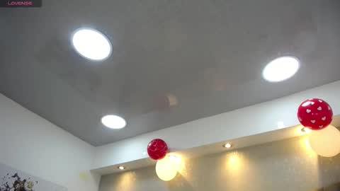 Snapshot of mr_williseo chatting on 02-04-26, 08:14 williseo online show from 02-04-26, 08:14