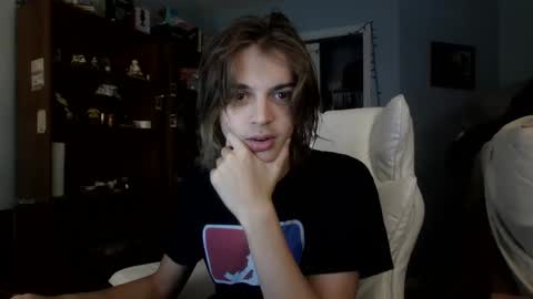 Ant online show from 09-19-25, 05:13