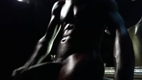 MrBigDiQ1 online show from 01-16-25, 02:41