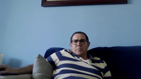 Snapshot of mrcaruso chatting on 02-14-25, 02:33 Mrcaruso online show from 02-14-25, 02:33