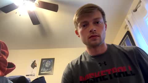 Snapshot of mrcoolguy68 chatting on 03-07-25, 03:07 mrcoolguy68 online show from 03-07-25, 03:07