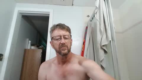 Snapshot of mrcumstain chatting on 06-07-26, 06:11 mrcumstain online show from 06-07-26, 06:11