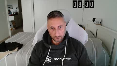 mrdr0o0o online show from 11-21-25, 07:29