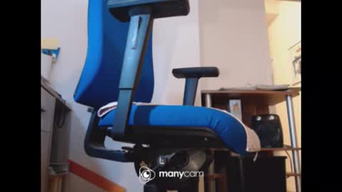 MrJohnsen1975 online show from 02-10-26, 06:12