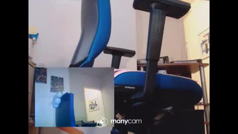 MrJohnsen1975 online show from 04-23-26, 06:43