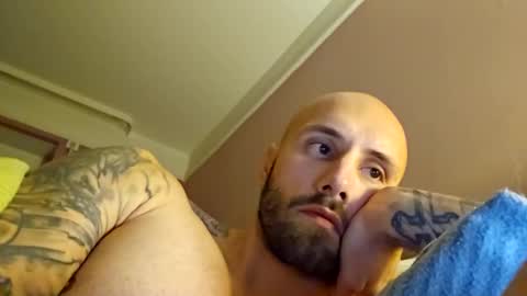 mrga591904 online show from 11-21-25, 07:29