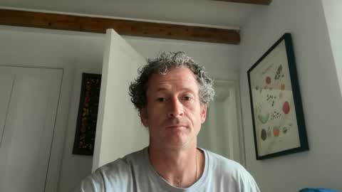 Snapshot of mrgoodkat79 chatting on 06-19-26, 06:40 mrgoodkat79 online show from 06-19-26, 06:40