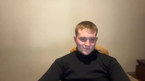 Snapshot of mrheat_ chatting on 10-13-25, 06:41 Max online show from 10-13-25, 06:41