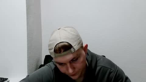 Max online show from 02-04-26, 08:36