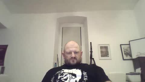 Snapshot of mrhotsex69 chatting on 02-15-26, 01:24 mrhotsex69 online show from 02-15-26, 01:24