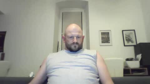 Snapshot of mrhotsex69 chatting on 06-01-26, 01:18 mrhotsex69 online show from 06-01-26, 01:18