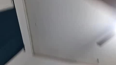 Snapshot of mrj1979 chatting on 02-01-26, 12:37 mrj1979 online show from 02-01-26, 12:37