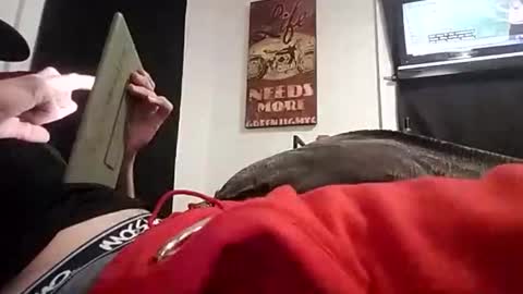 Snapshot of mrj1979 chatting on 02-18-26, 11:50 mrj1979 online show from 02-18-26, 11:50