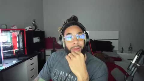 Snapshot of mrjacksonsplayroom chatting on 02-03-26, 11:10 X TeamTJackson tnacamgirls online show from 02-03-26, 11:10