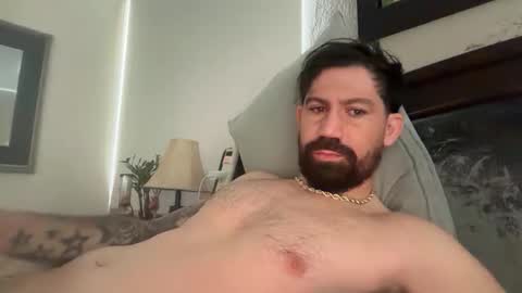 Snapshot of mrjohnnycock chatting on 05-18-26, 12:44 mrjohnnycock online show from 05-18-26, 12:44