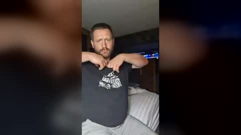 Snapshot of mrmarleymar39 chatting on 06-17-26, 06:16 mrmarleymar39 online show from 06-17-26, 06:16