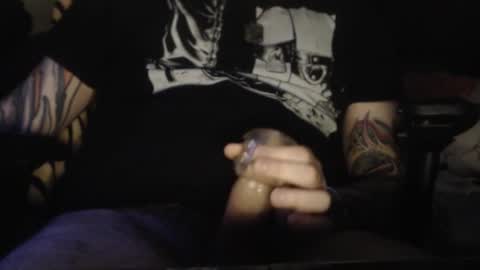 Snapshot of mrn0ice chatting on 12-29-24, 04:05 MR NO ICE online show from 12-29-24, 04:05