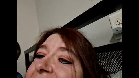 mrnmrsfucks4u online show from 04-19-26, 03:39