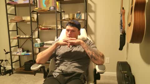 Snapshot of mrryanvoss chatting on 02-20-25, 04:36 Mr Ryan Voss online show from 02-20-25, 04:36