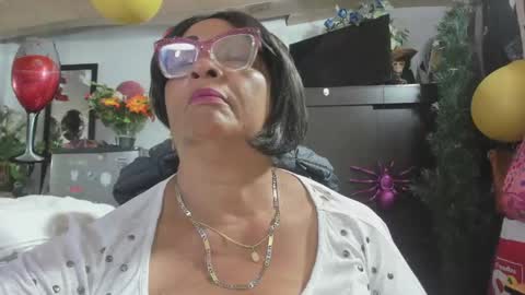 mrs_mommy online show from 11-08-25, 07:12