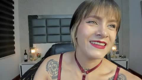 Snapshot of mrs_regina_clk chatting on 06-26-26, 04:17 Regina online show from 06-26-26, 04:17