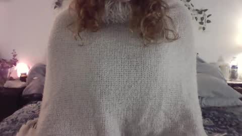 Lady Bellum online show from 02-15-25, 11:58