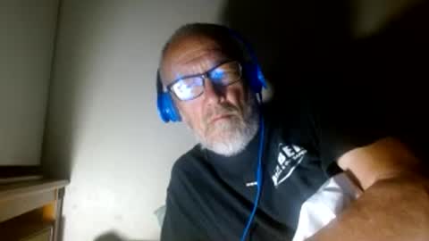 mrtease5 online show from 05-10-26, 10:42