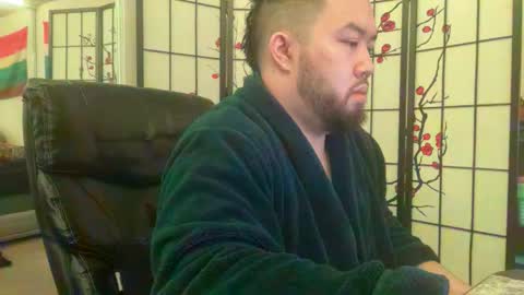 Donovan Dozer online show from 09-28-25, 04:56